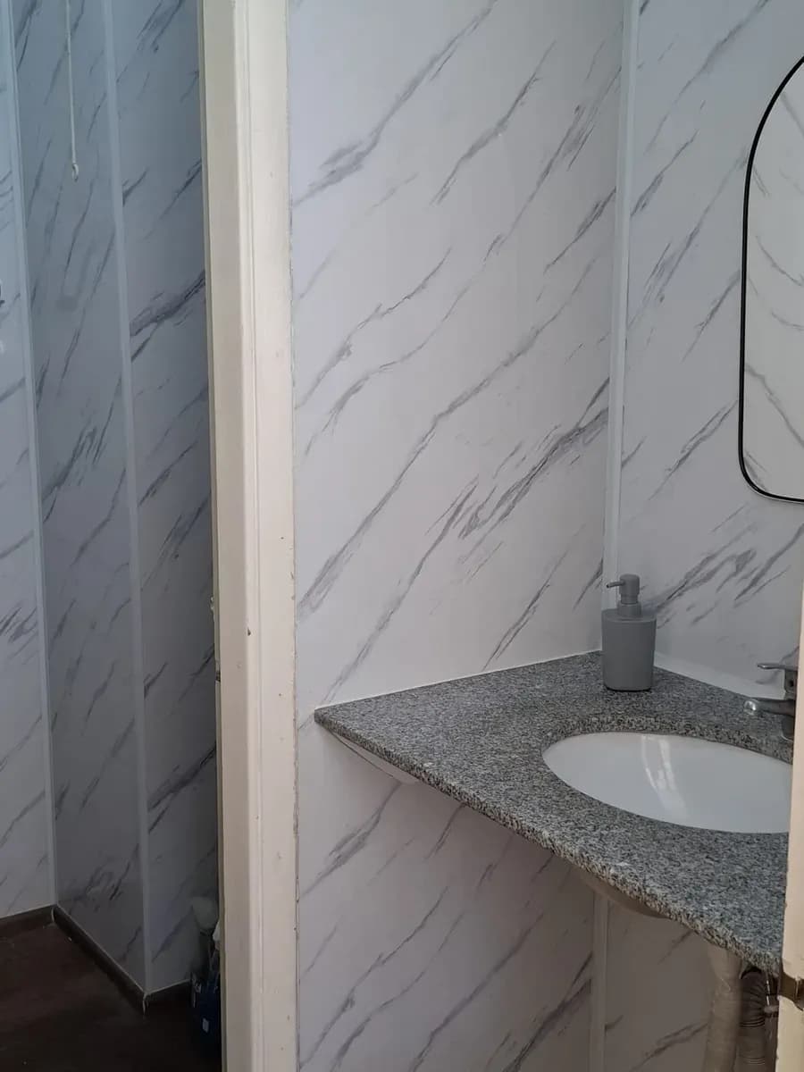 Se Alquila Preciosa Oficina En Zona Centro — foto 4