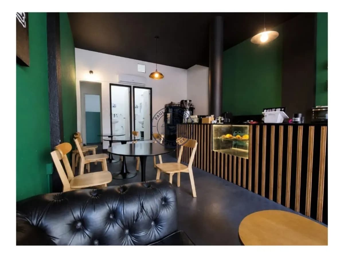 Venta Local Comercial Ciudad Vieja — foto 3