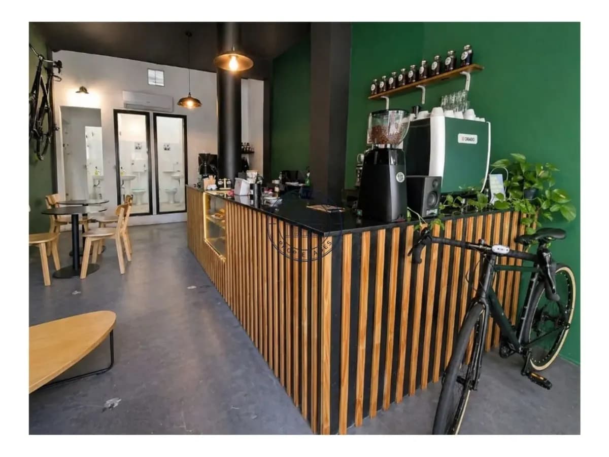 Venta Local Comercial Ciudad Vieja — foto 4