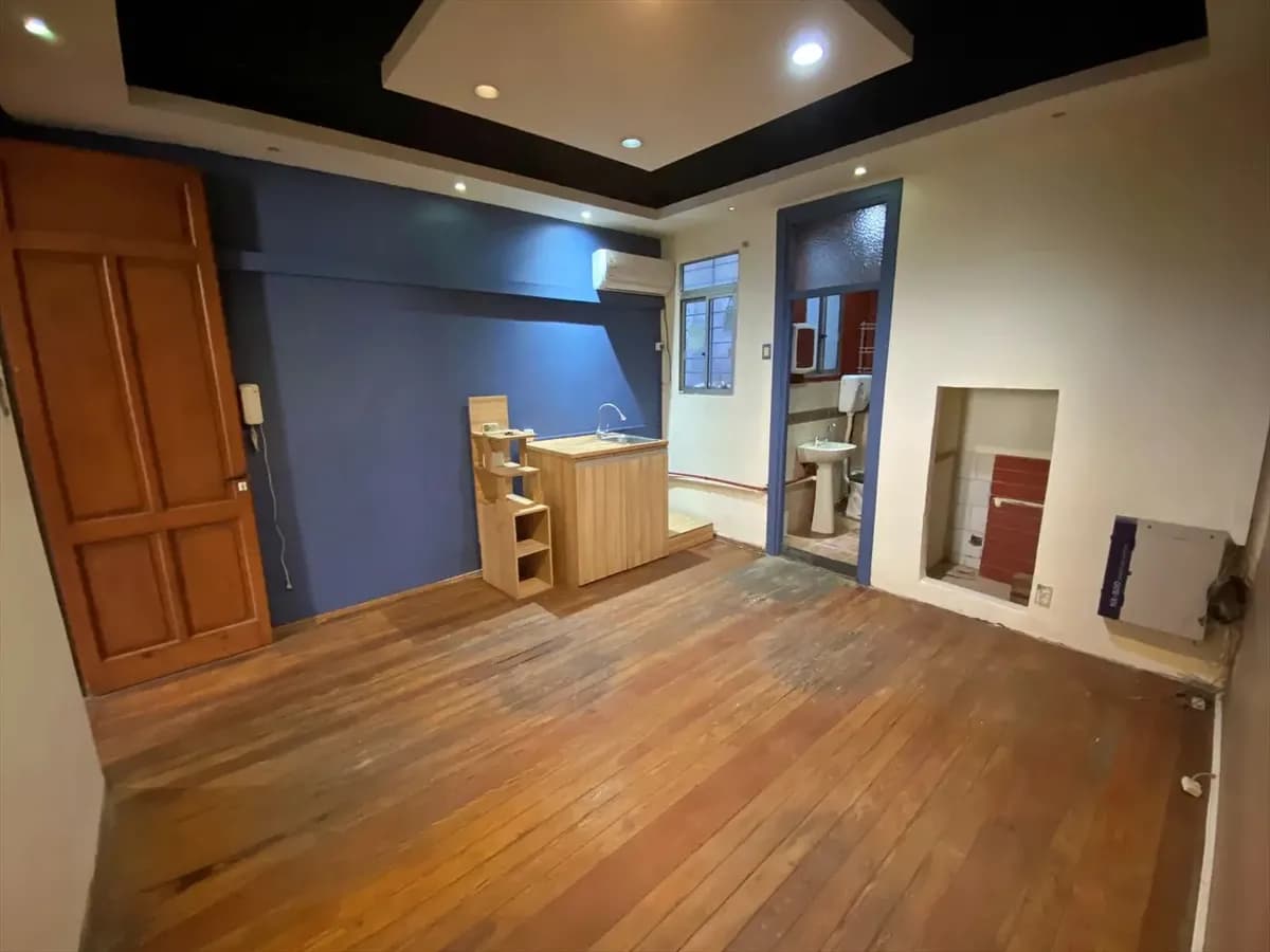 Venta De Local Comercial En Cordón — foto 4