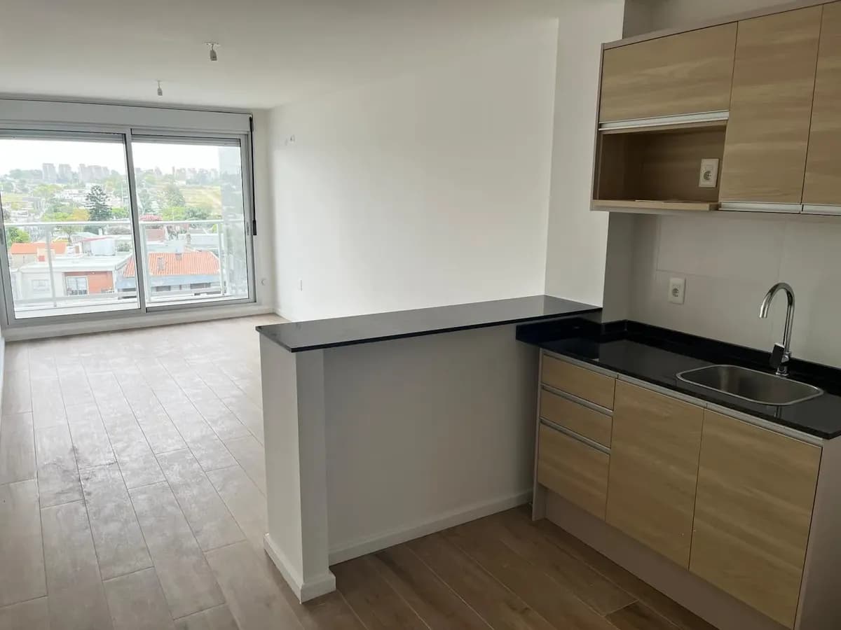 Alquiler Apartamento 2 Dormitorios A Estrenar Av. Italia Buceo Torre Avellino