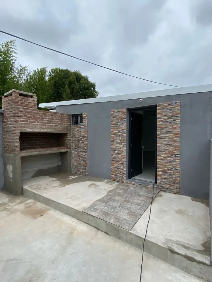 Alquiler Casa Barros Blancos Con Cochera