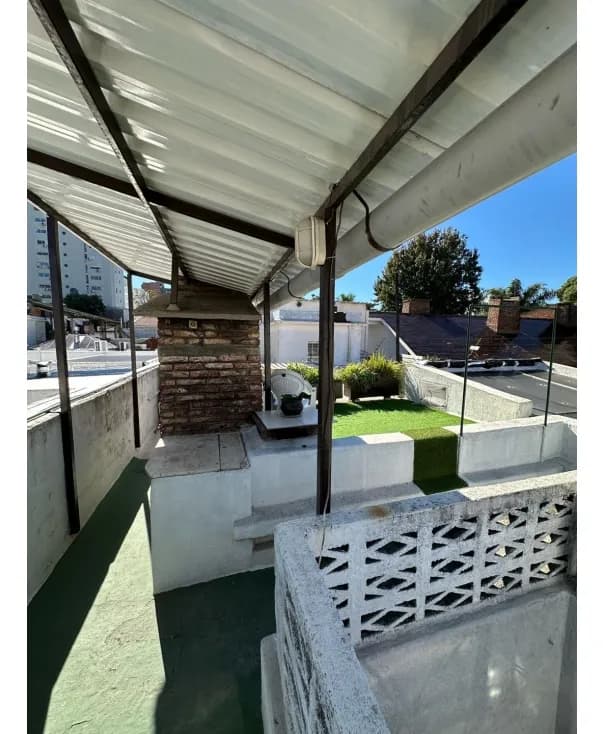 Alquiler Apto 1 Dorm Y Azotea C/parrillero Sin Gastos Comunes Pocitos — foto 1