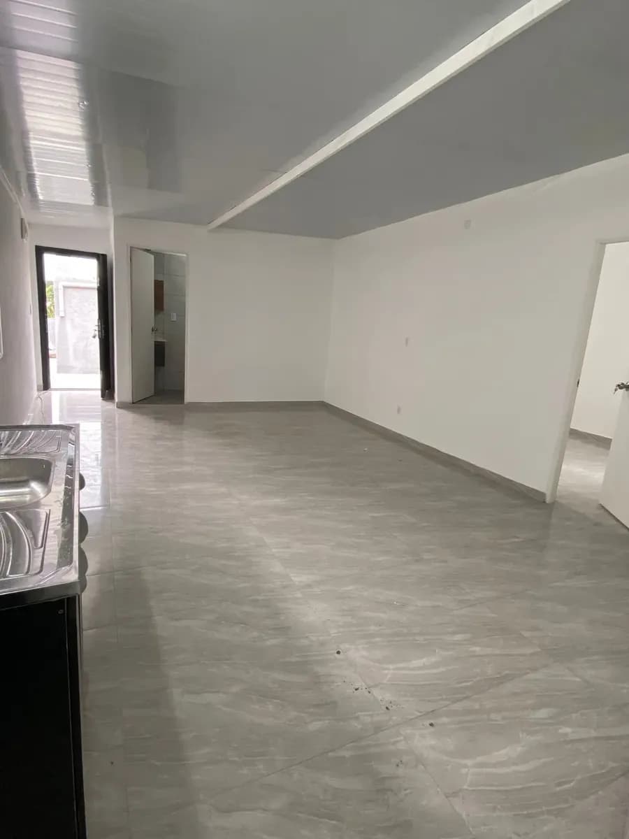 Alquiler Casa Barros Blancos Con Cochera — foto 1