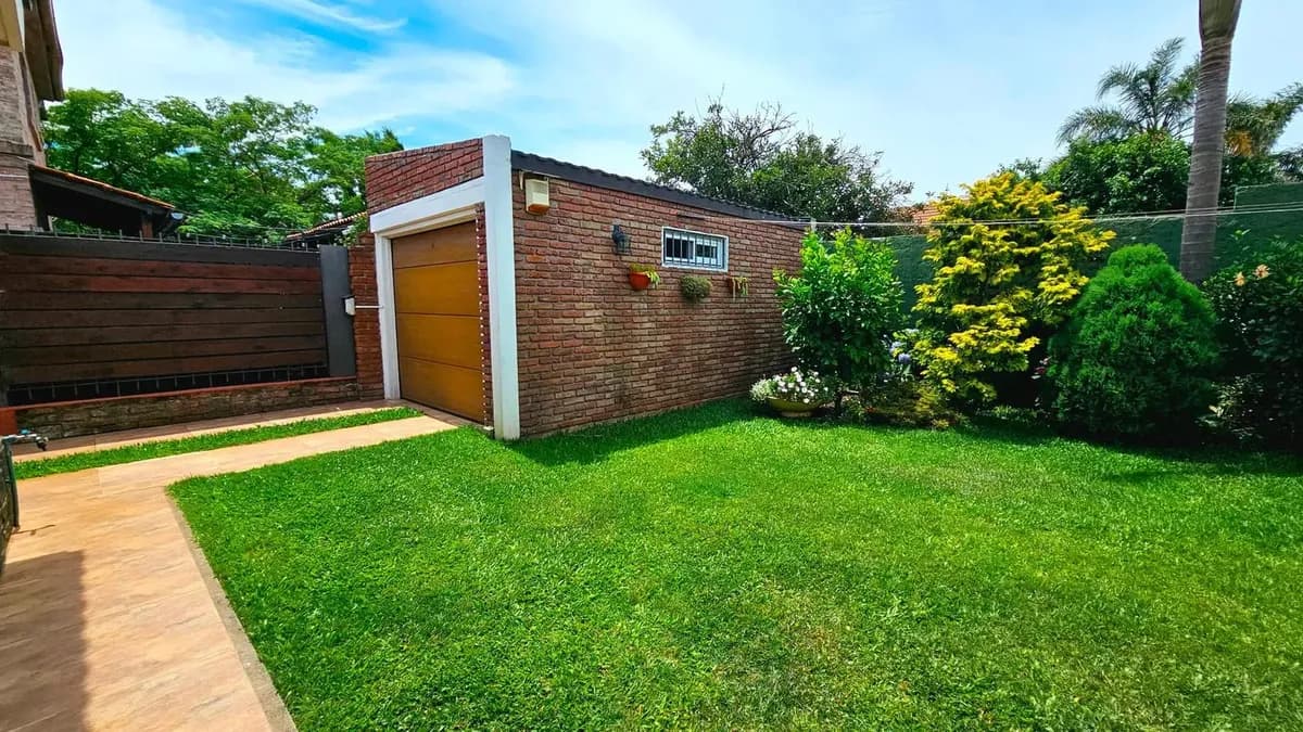 Venta Casa 3 Dormitorios A Pasos Del Mar En San José De Carrasco — foto 1