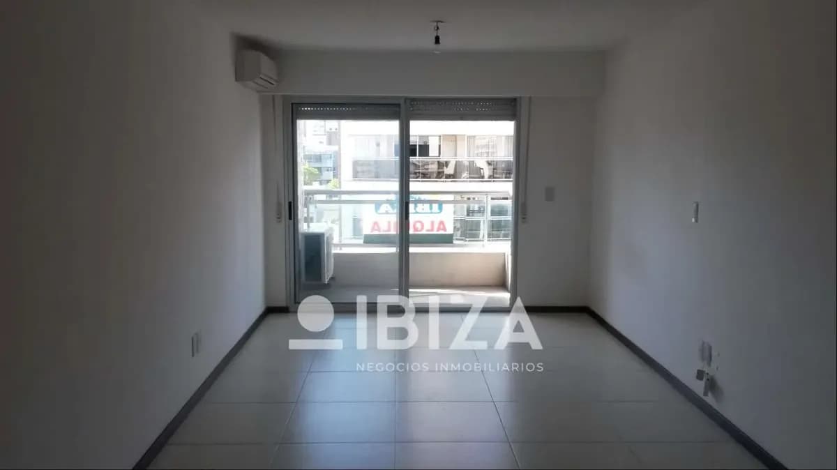 Alquiler Monoambiente Con Balcón Piso Alto Pocitos — foto 1