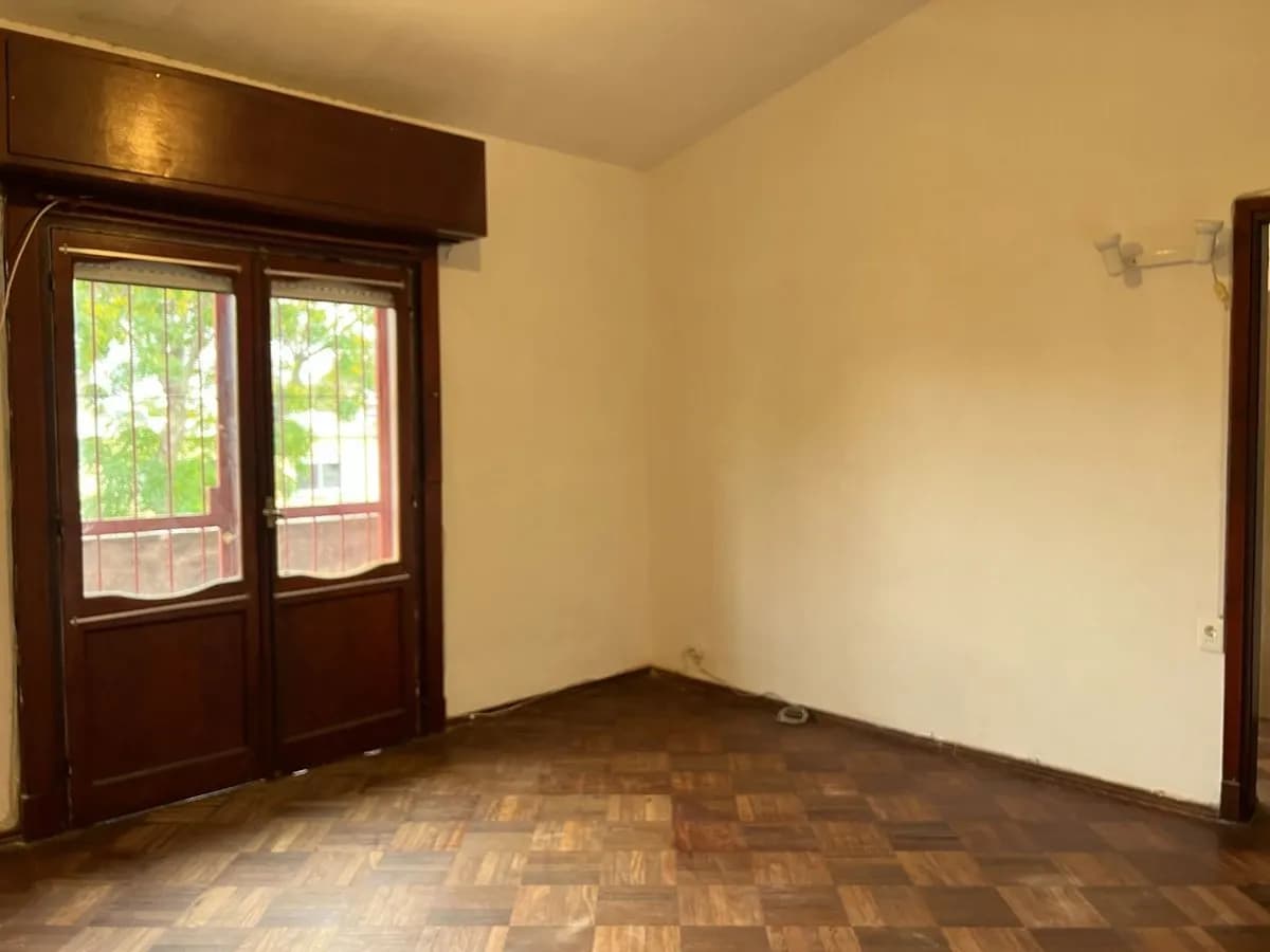 Alquiler Casa Altos De 3-4 Dormitorios En Cerrito