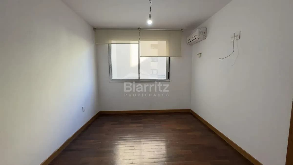 Alquiler Apartamento De 2 Dormitorios En Punta Carretas Frente Al Parque Villa Biarritz — foto 2