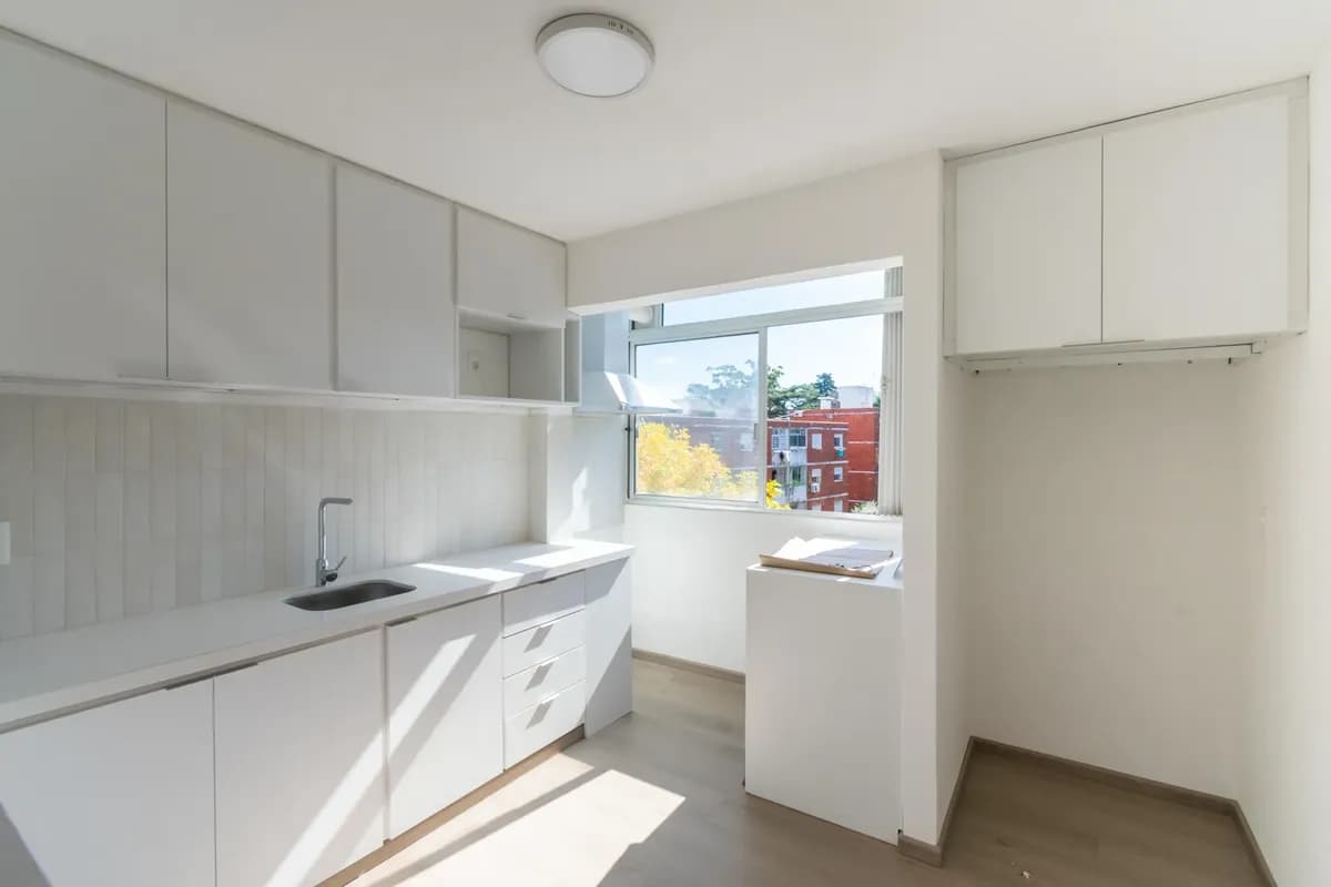 Alquiler Apartamento Prado, 2 Dorm, 1 Baño Cocina Y Estacionamiento. — foto 1