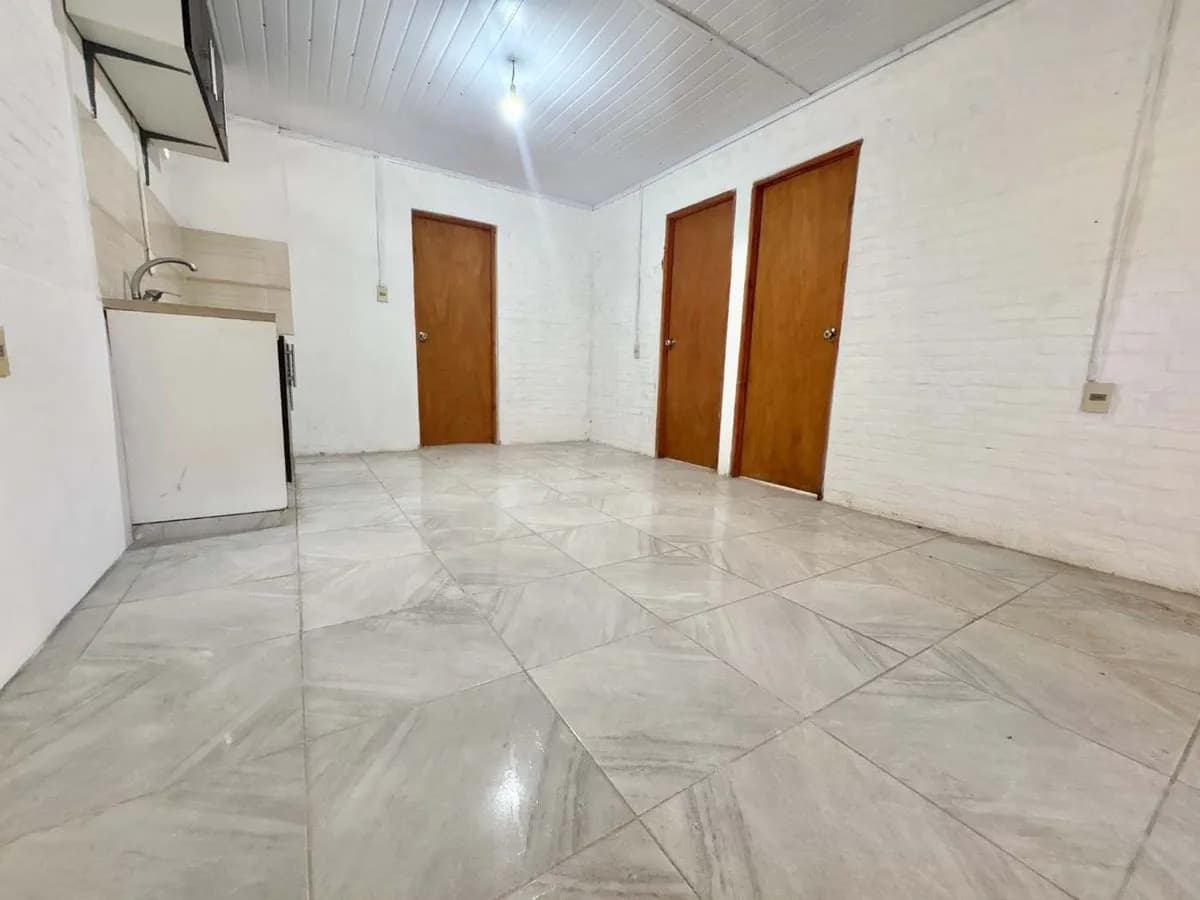 Alquiler Casa 2 Dormitorios +monoambiente Neptunia — foto 1