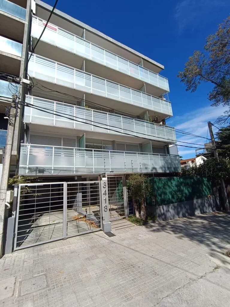 1 Dormitorio +balcon + Garaje