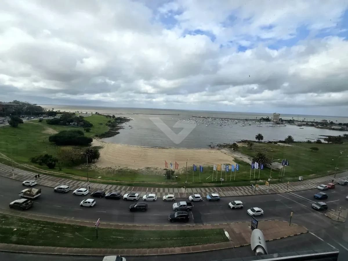 Alquiler Apartamento Puerto Del Buceo 2 Dormitorios , Garaje Y Box — foto 1