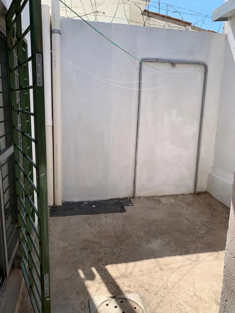 Apartamento Directo A La Calle A Media Cuadra De La Terminal De Colón — foto 1