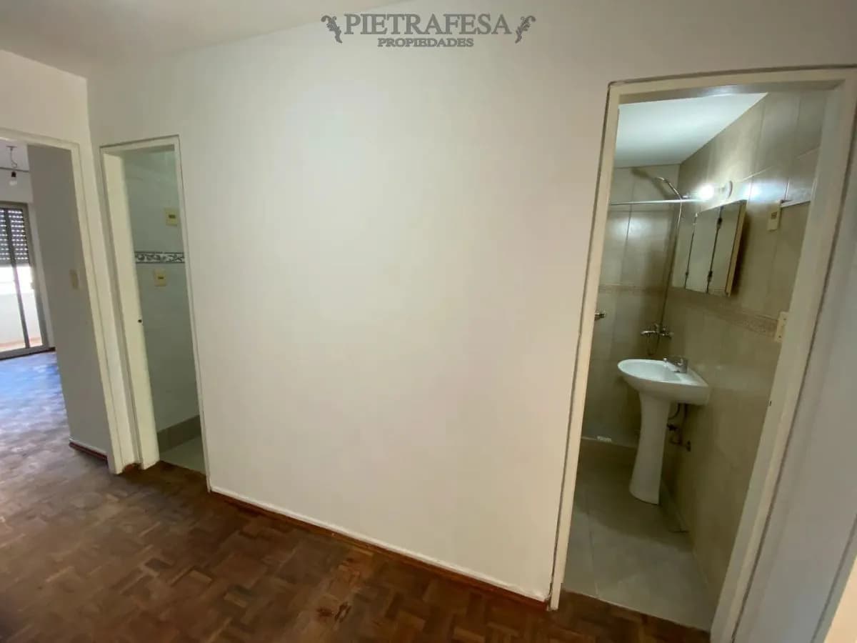 Apartamento En Alquiler, 2 Dormitorios, 1 Baño, Terraza. Cordón. — foto 3