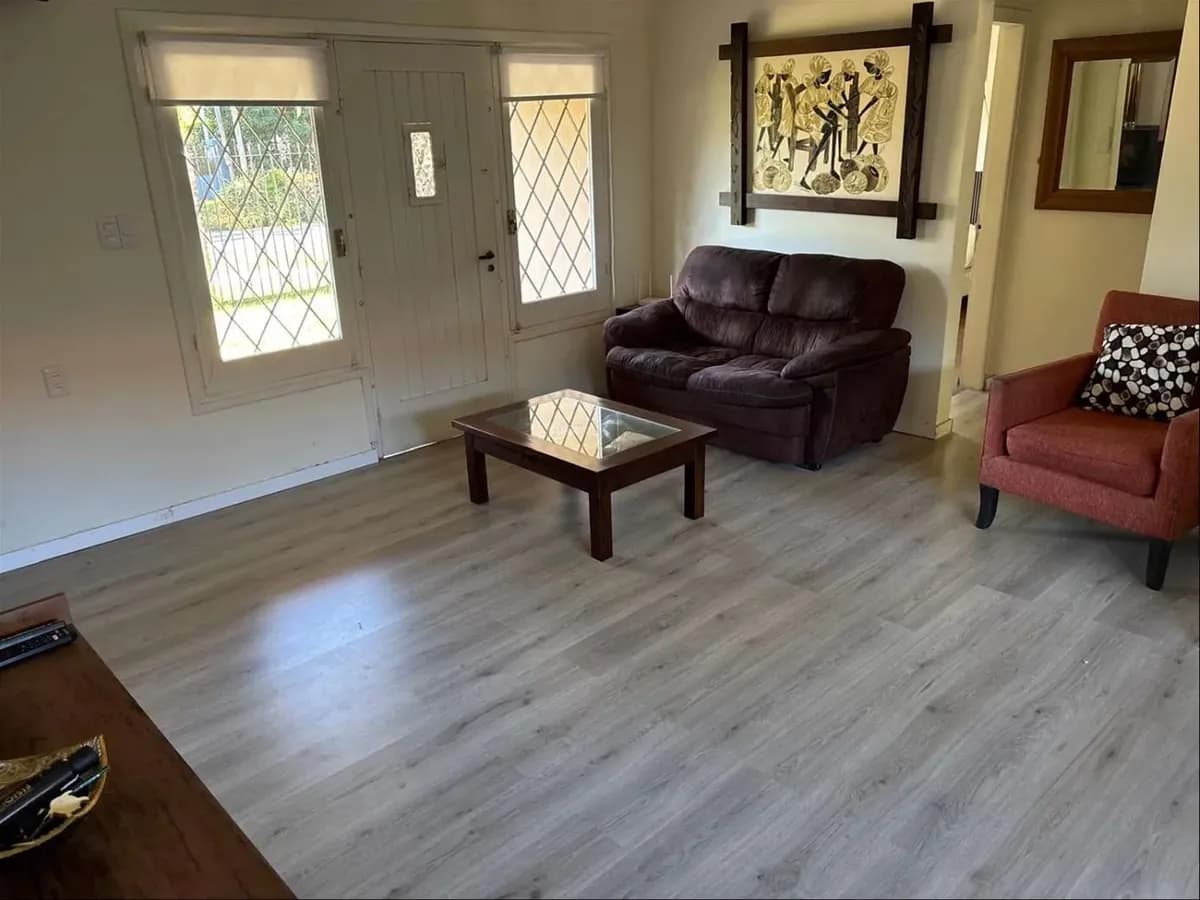 Chalet En Muy Buena Ubicación + Servicio + Barbacoa Solymar Sur Venta Ciudad De La Costa Canelones — foto 2