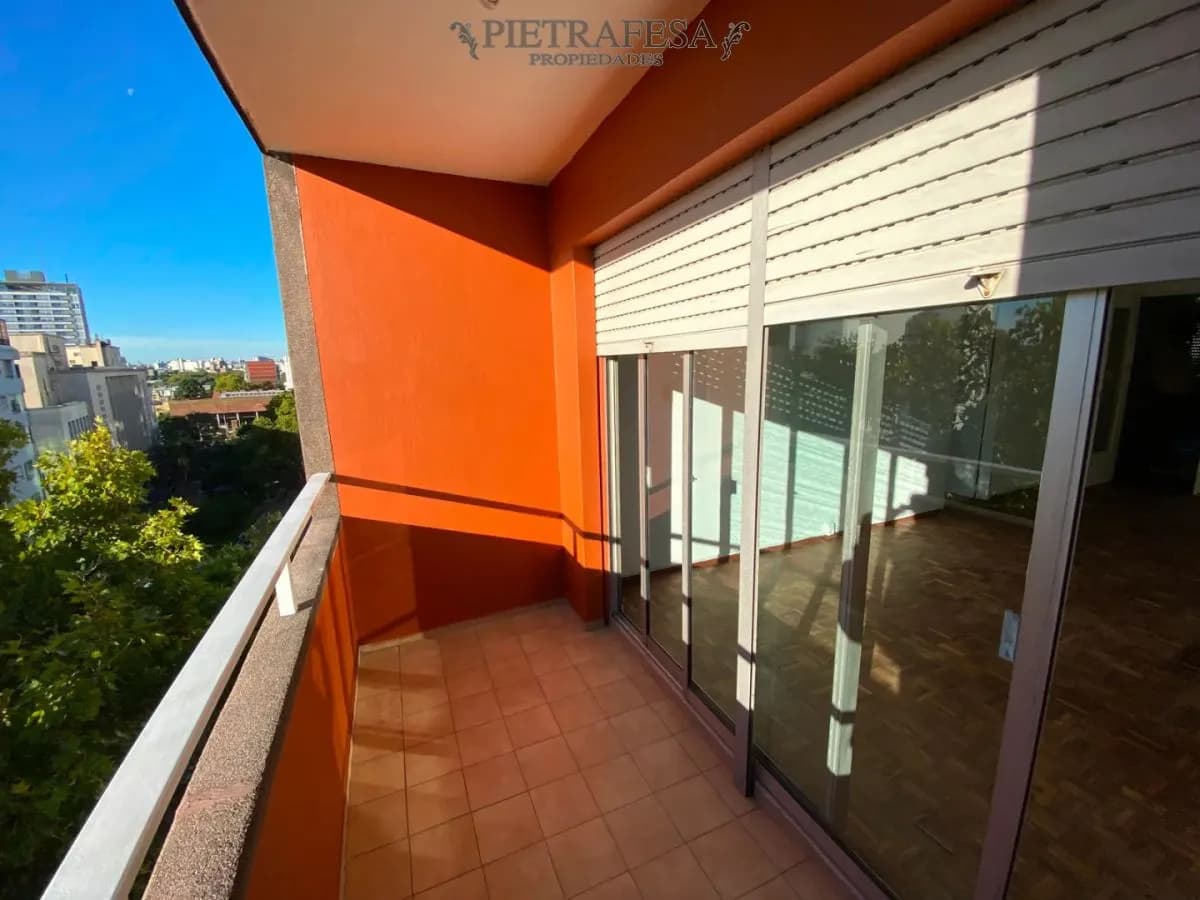 Apartamento En Alquiler, 2 Dormitorios, 1 Baño, Terraza. Cordón. — foto 4