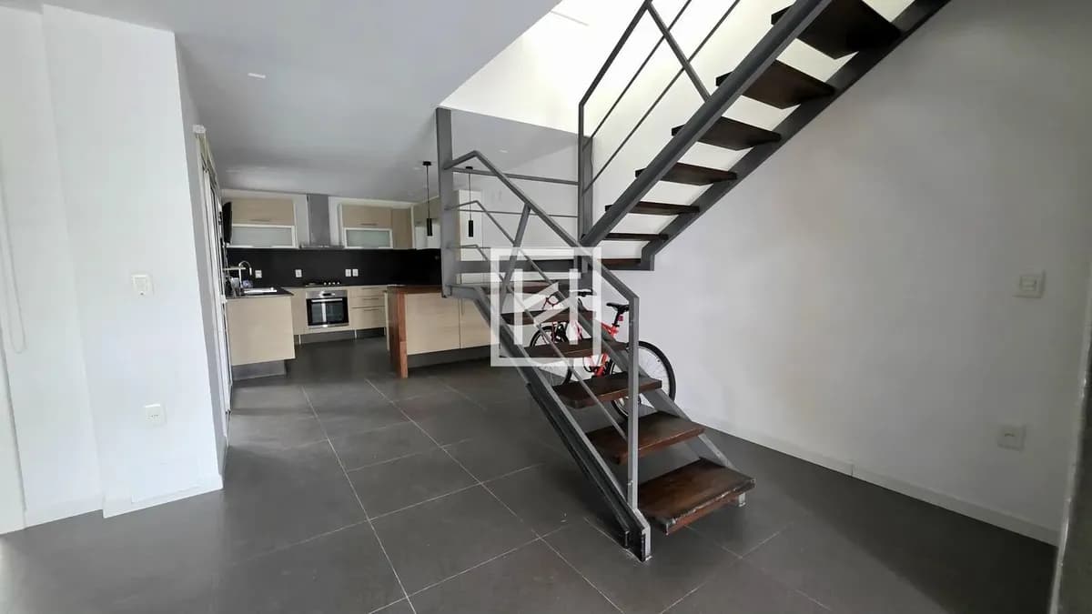 Alquiler Casa De 3 Dormitorios Y 3 Baños En Puertito Del Buceo | Parrillero | Seguridad | Cochera — foto 2