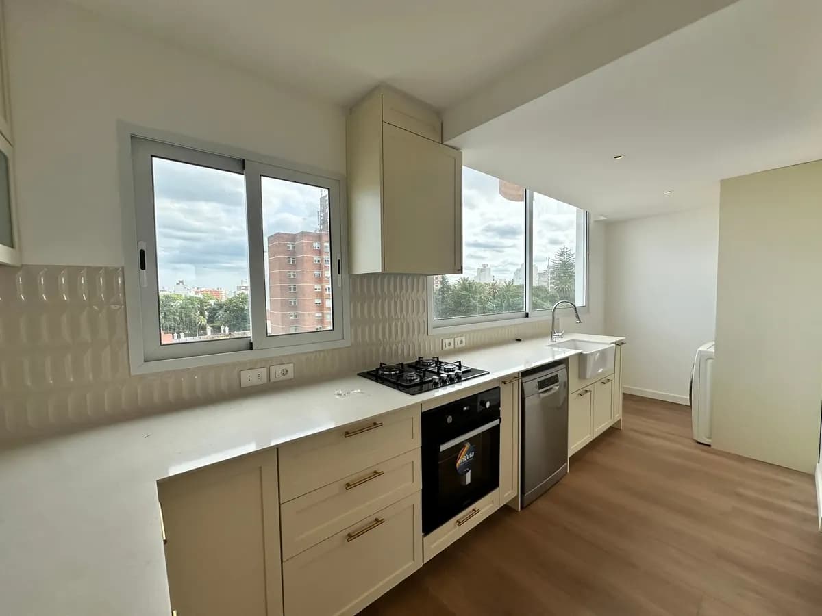 Alquiler Apartamento De 3 Dormitorios En Pocitos — foto 2