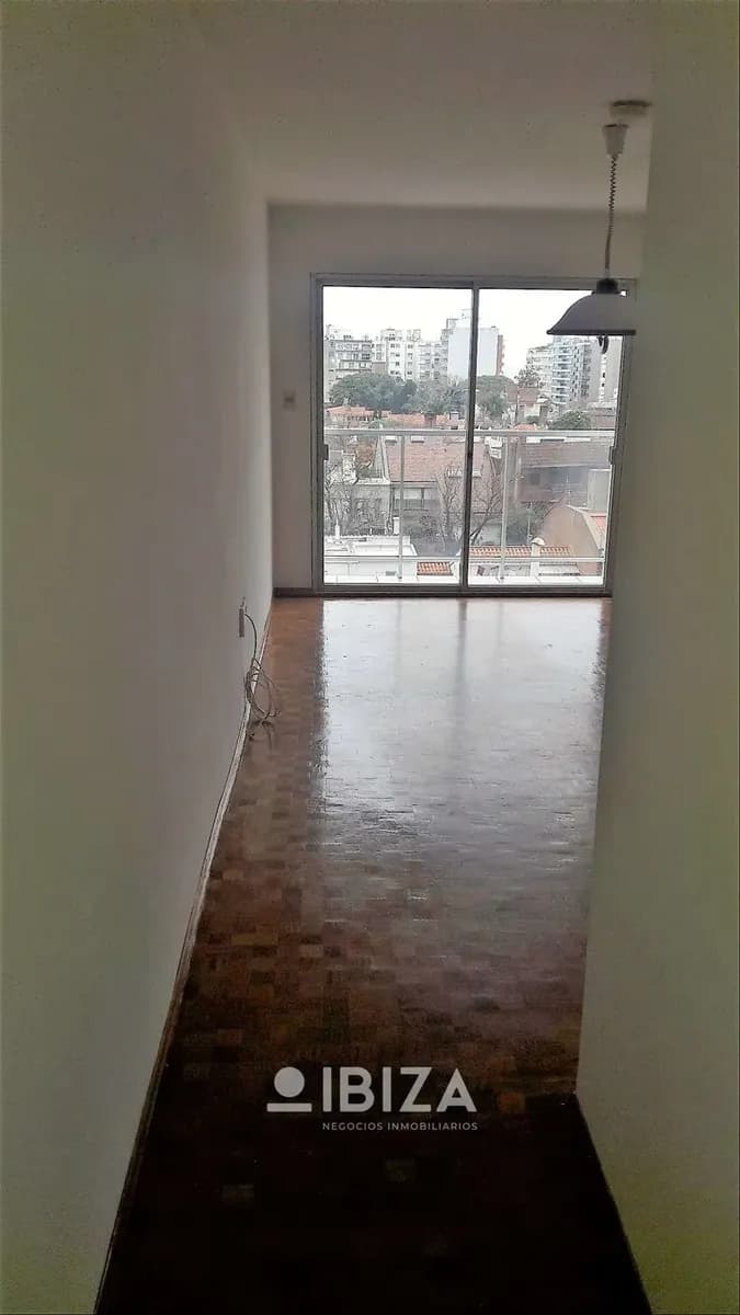 Pocitos Alquiler Monoambiente Con Balcón Sobre 26 De Marzo — foto 2