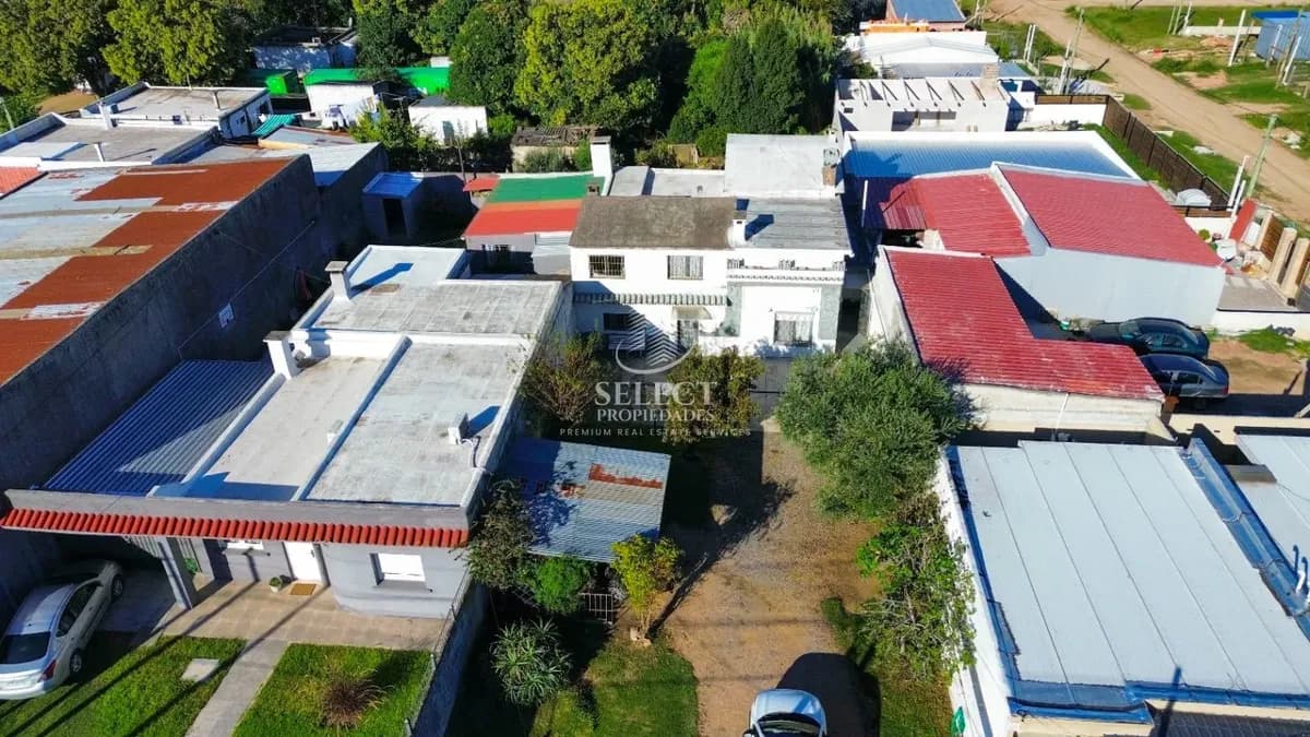 Venta Casa La Paz Con Cochera — foto 3