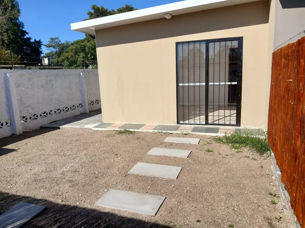Casa De Un Dormitorio Con Lugar Para Un Vehiculo — foto 4