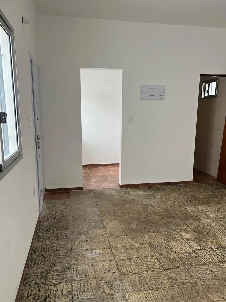Alquiler Casa Con Amplio Patio — foto 2