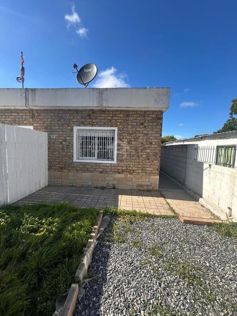 Alquilo: Apartamento 1 Dormitorio En Colón — foto 1