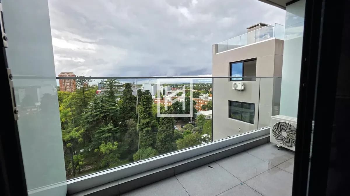 Los Olímpicos (1009) - Alquiler Monoambiente En La Blanqueada | Piso Alto | ¡a Estrenar!