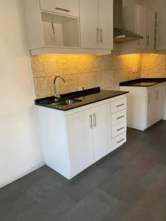 Alquiler Casa 1 Dormitorio Parque Batlle Con Cochera — foto 4