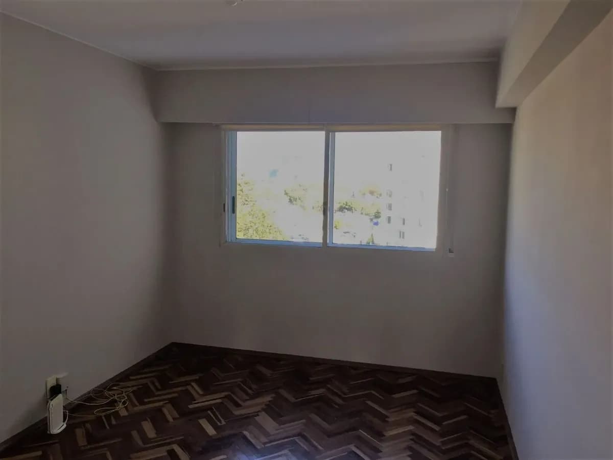 Alquiler Apartamento 2 Dormitorios Parque Rodó Con Garage Con Calefaccion — foto 4