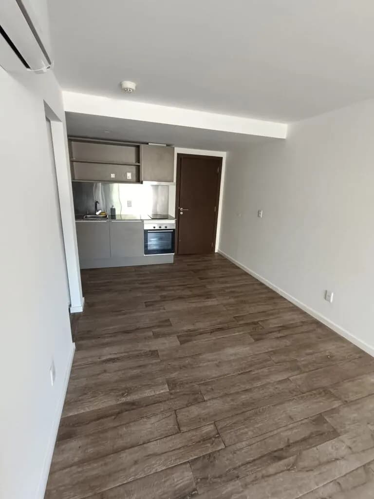 1 Dormitorio +balcon + Garaje — foto 4
