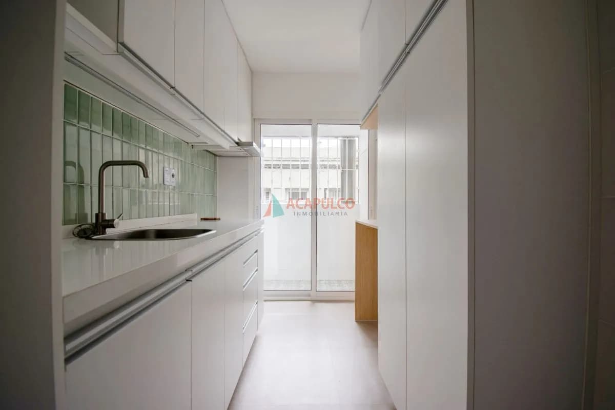 Alquiler Apartamento 2 Dormitorios En Cordón Totalmente Reciclado — foto 3