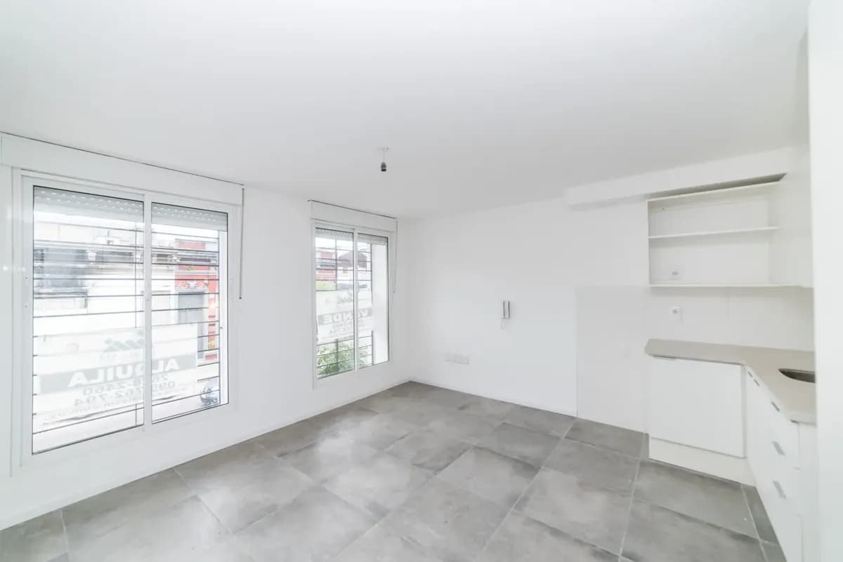Alquiler 1 Dormitorio Al Frente, La Comercial — foto 3