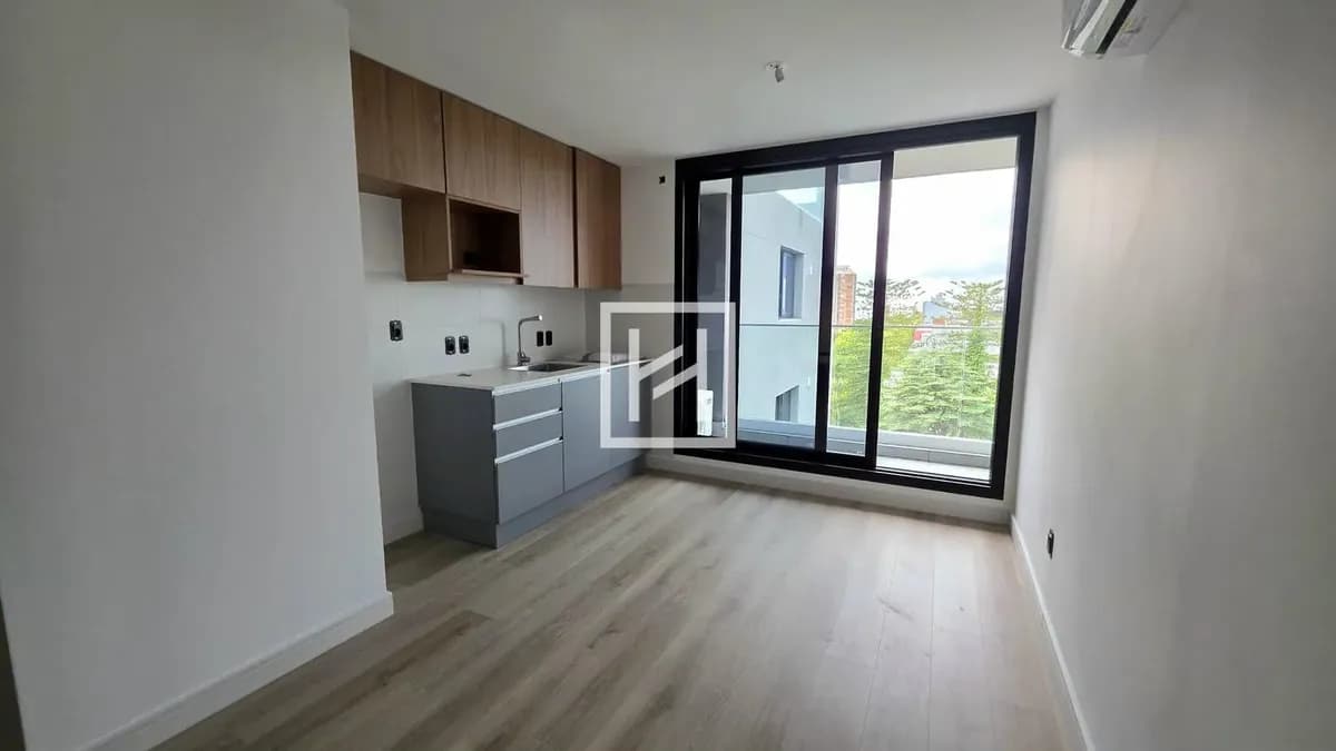 Los Olímpicos (610) - Alquiler Monoambiente En La Blanqueada | Piso Alto | ¡a Estrenar! — foto 4