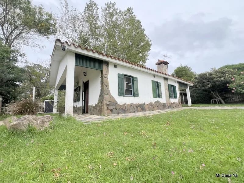 Venta Hermosa Casa Chalet San Luis A Dos Cuadras De Playa 3 Dormitorios Cocheras Parrillero Patio Jardin — foto 3