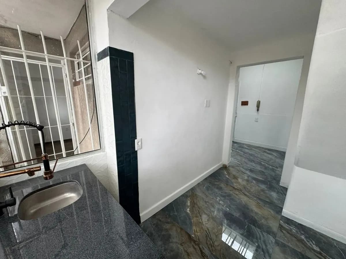 Alquiler De Apartamento 4 Dormitorios, Con Azotea Transitable , Parrillero Y Pérgola En Jacinto Vera, Montevideo. — foto 2