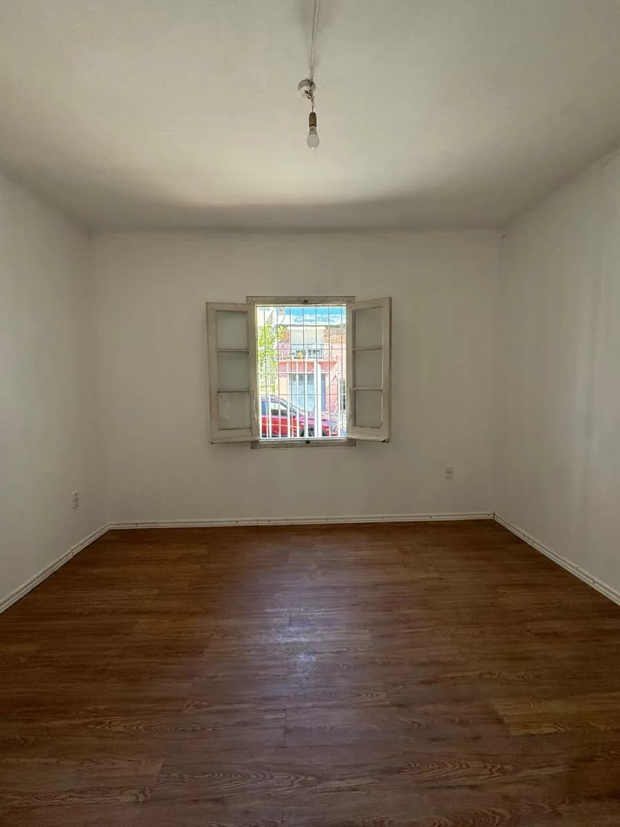 Casa En Venta Prado 2 Dormitorios Patio Al Frente Ideal Inversión — foto 4
