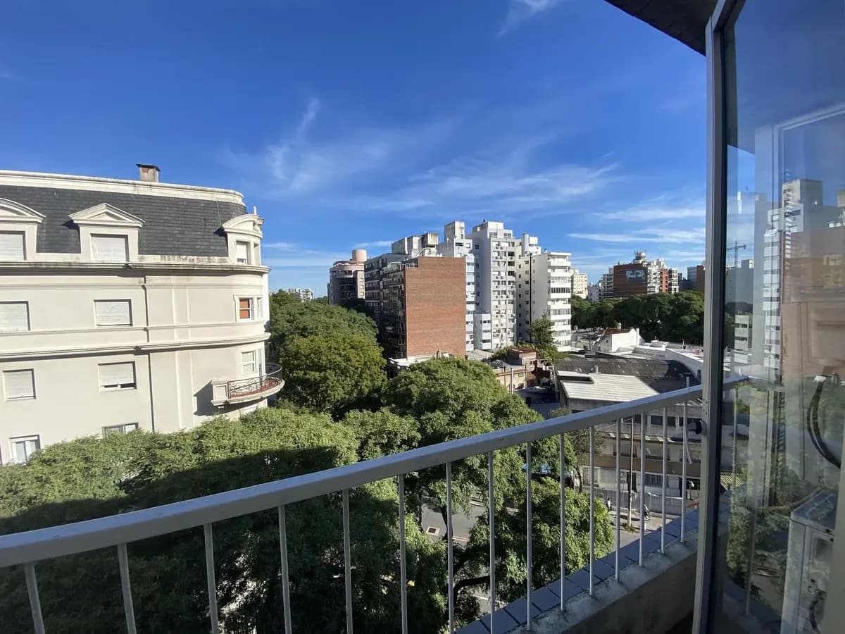 Alquiler De Apartamento 2 Dormitorios, 2 Baños, Cocina Definida, Piso Alto. Punta Carretas — foto 4