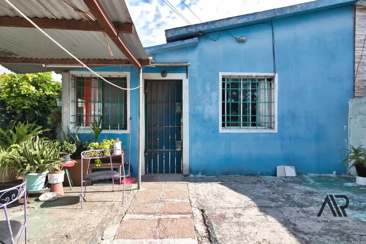 Venta Casa Ituzaingó Con Cochera