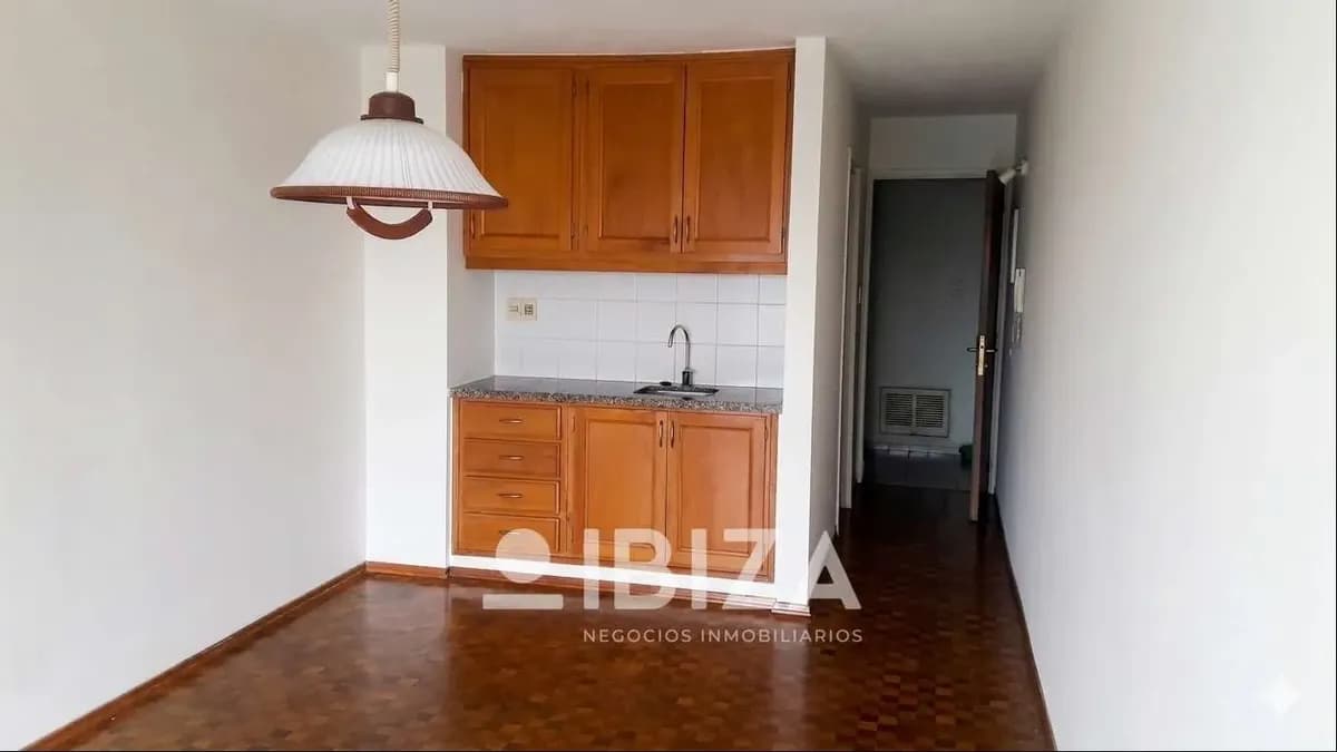 Pocitos Alquiler Monoambiente Con Balcón Sobre 26 De Marzo — foto 4