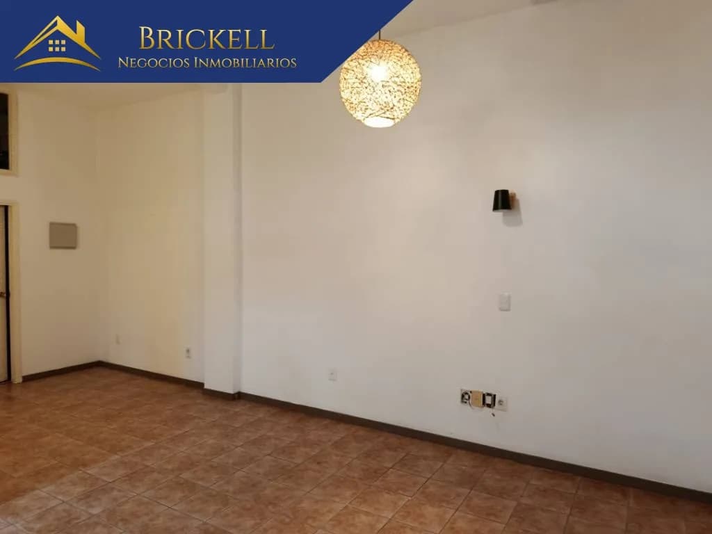 Apartamento En Alquiler 2 Dormitorios A Dos Cuadras De Av. Millán Y A Tres De Bv. Artigas. — foto 3