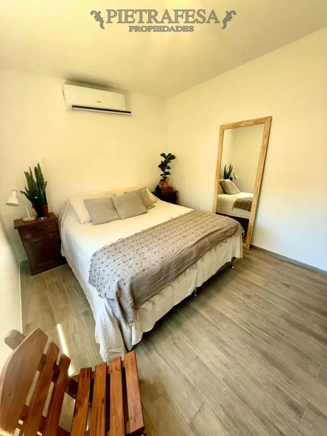 Casa En Alquiler, 3 Dormitorios, 2 Baños, Barbacoa, Cochera. Equipada. Shangrila Sur. — foto 4