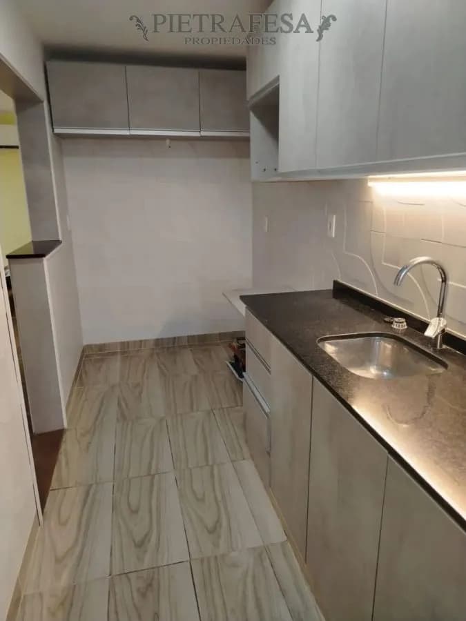 Apartamento En Alquiler, 2 Dormitorios, 1 Baño. Punta Carretas. — foto 4