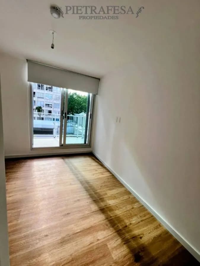 Apartamento En Alquiler, 1 Dormitorio, 1 Baño, Terraza. Centro. — foto 4